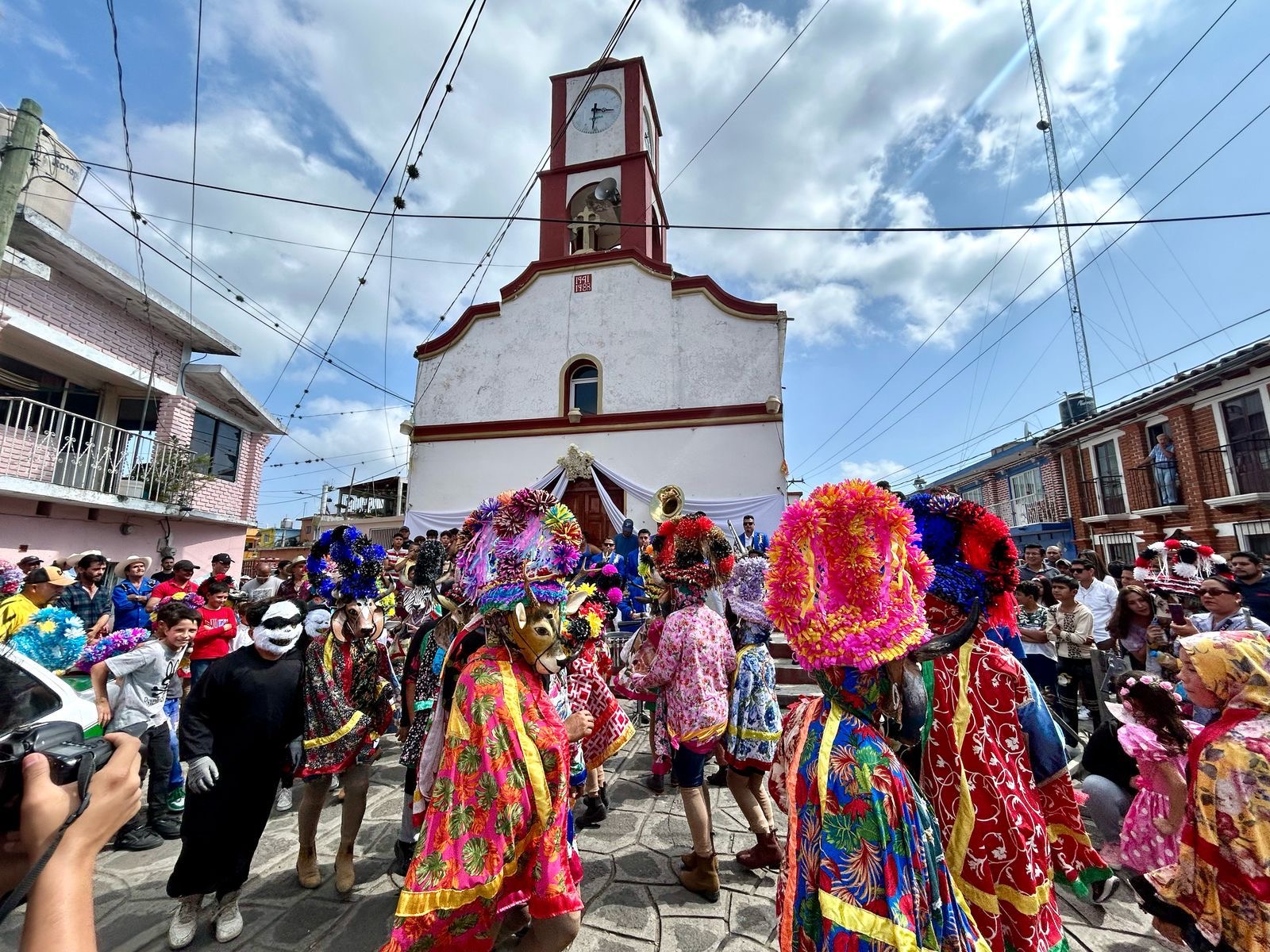 Tepetlán se viste de fiesta
