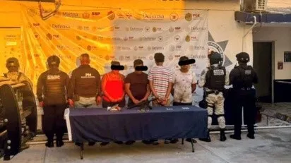 detienen_a_cuatro_presuntos_extorsionadores_en_agua_dulce_vinculados_al_crimen_organizado.jpg_286961191